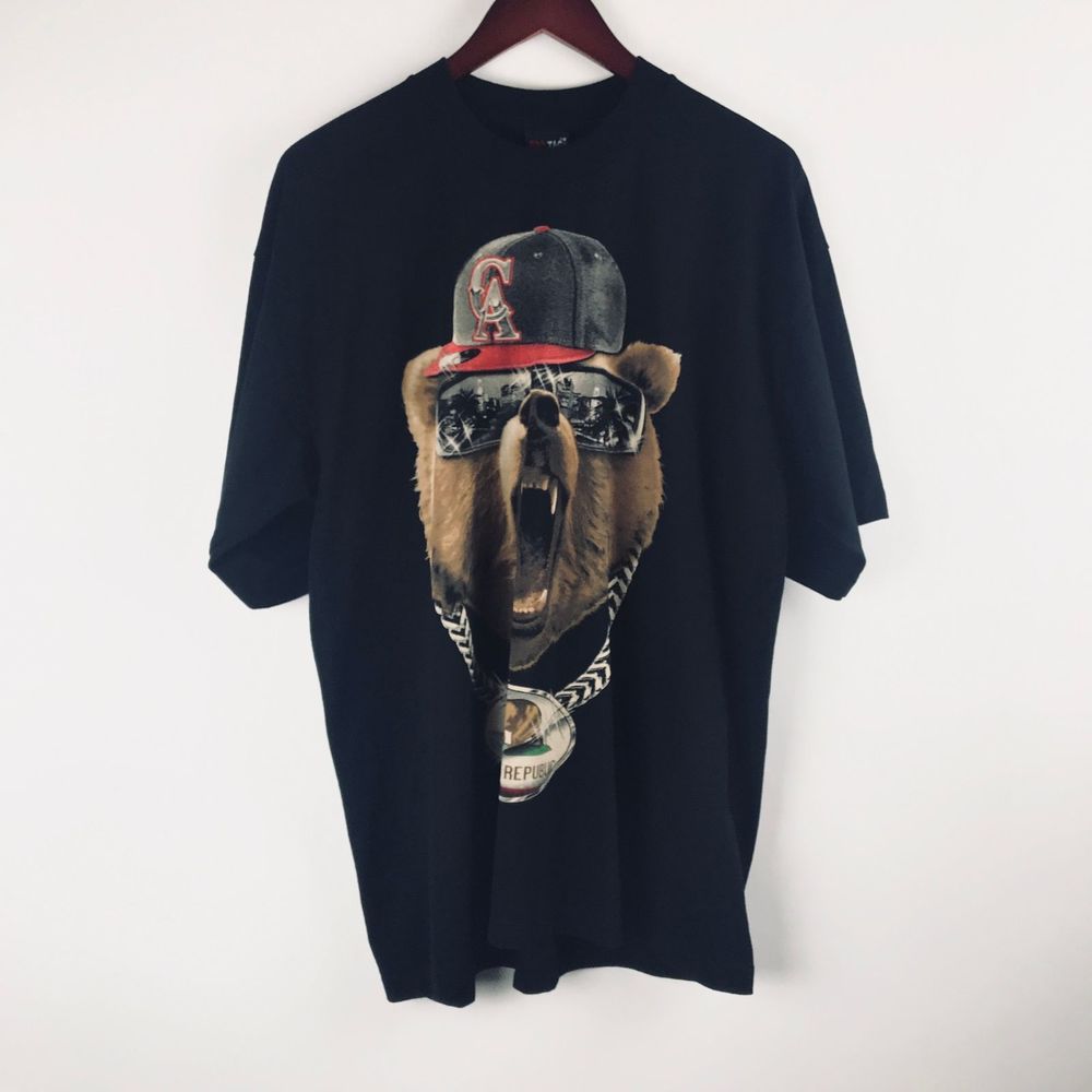 California republic bear short sleeve black graphic shirt men’s size XL